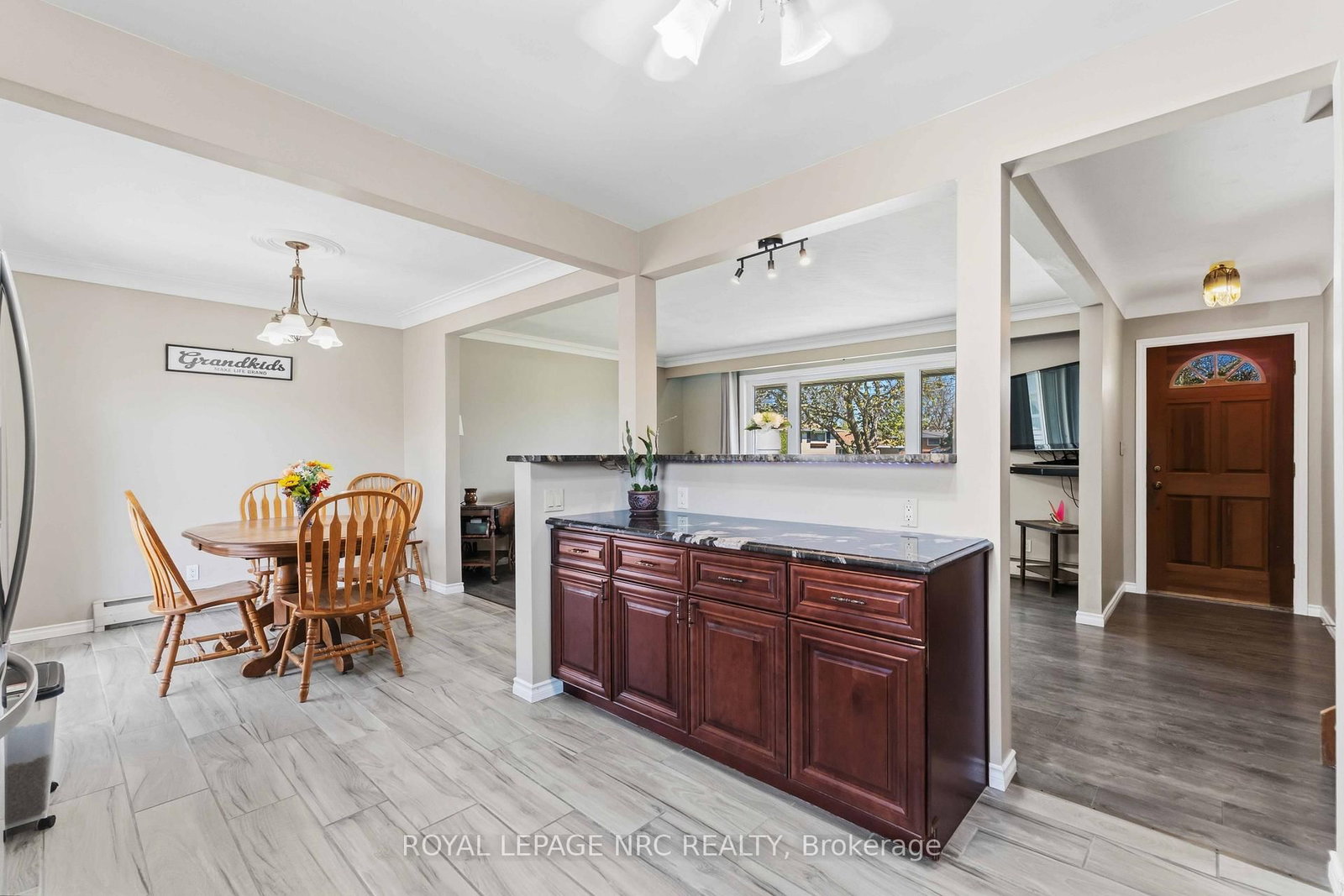 4485 Queensway Crescent • Niagara Falls, ON photo 12