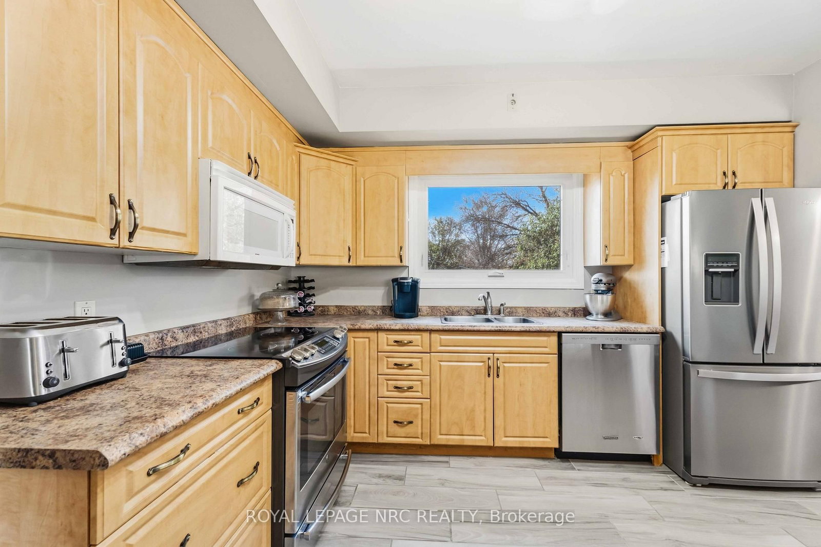 4485 Queensway Crescent • Niagara Falls, ON photo 13