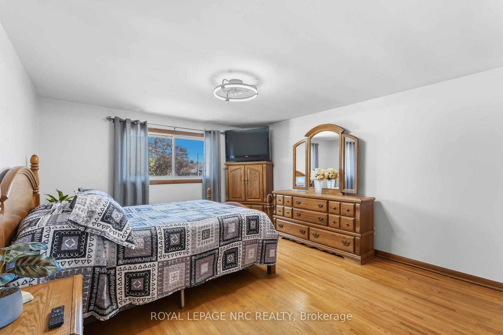 4485 Queensway Crescent • Niagara Falls, ON photo 15