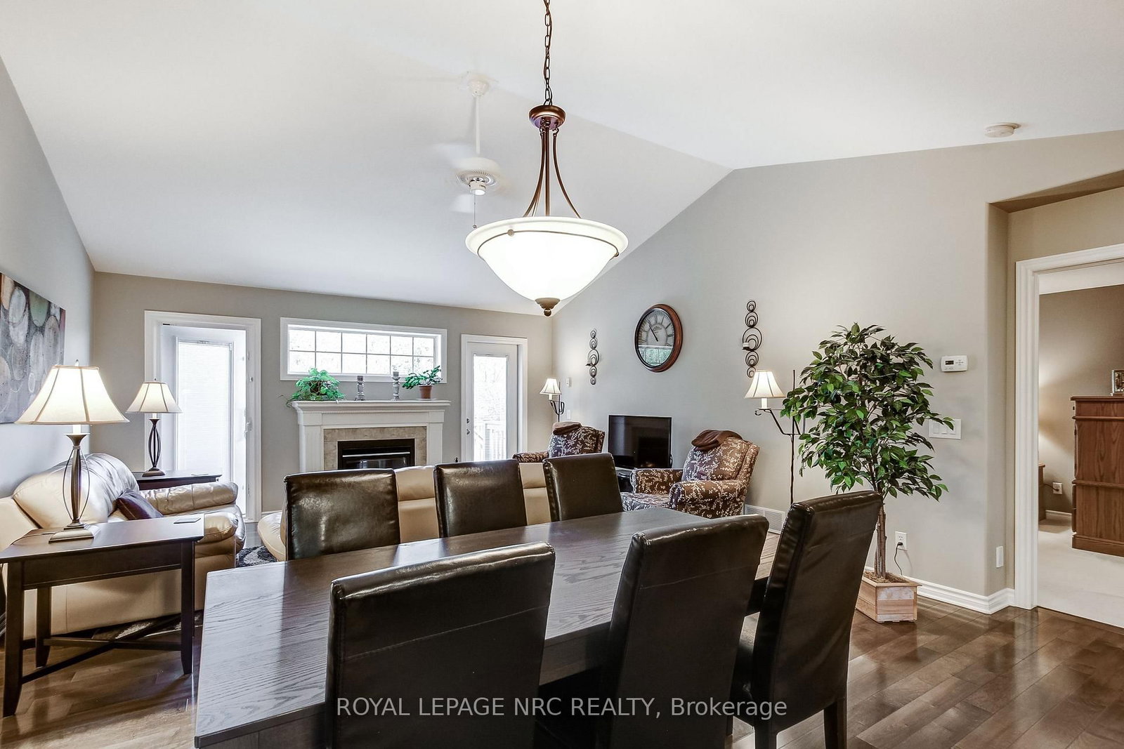 11 Rose Glen Crescent • Niagara-on-the-Lake, ON photo 17