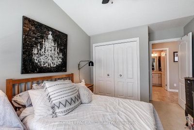 11 Rose Glen Crescent • Niagara-on-the-Lake, ON photo 9