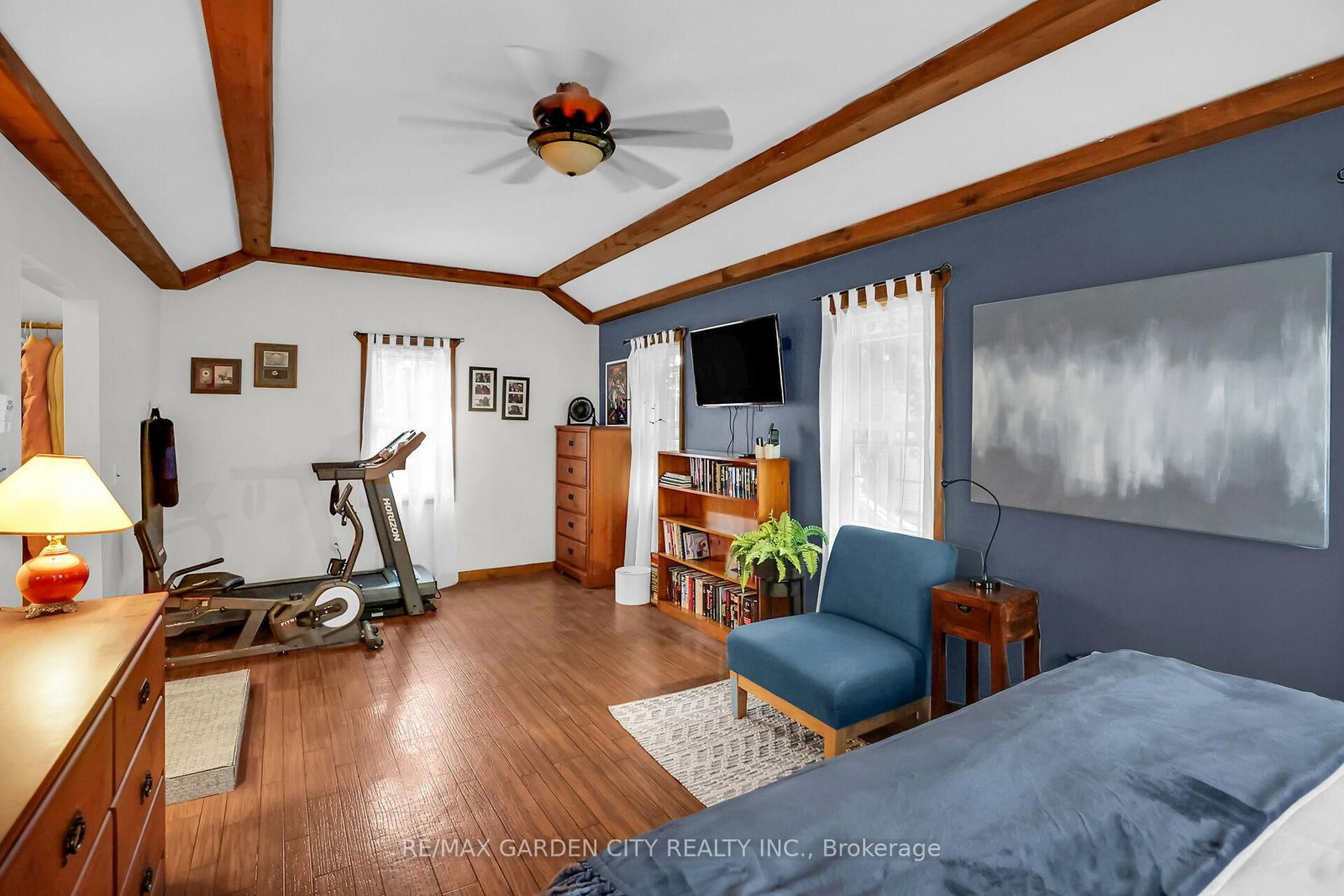 10 Maple Avenue - Photo 17