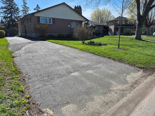 12 Campbell Crescent