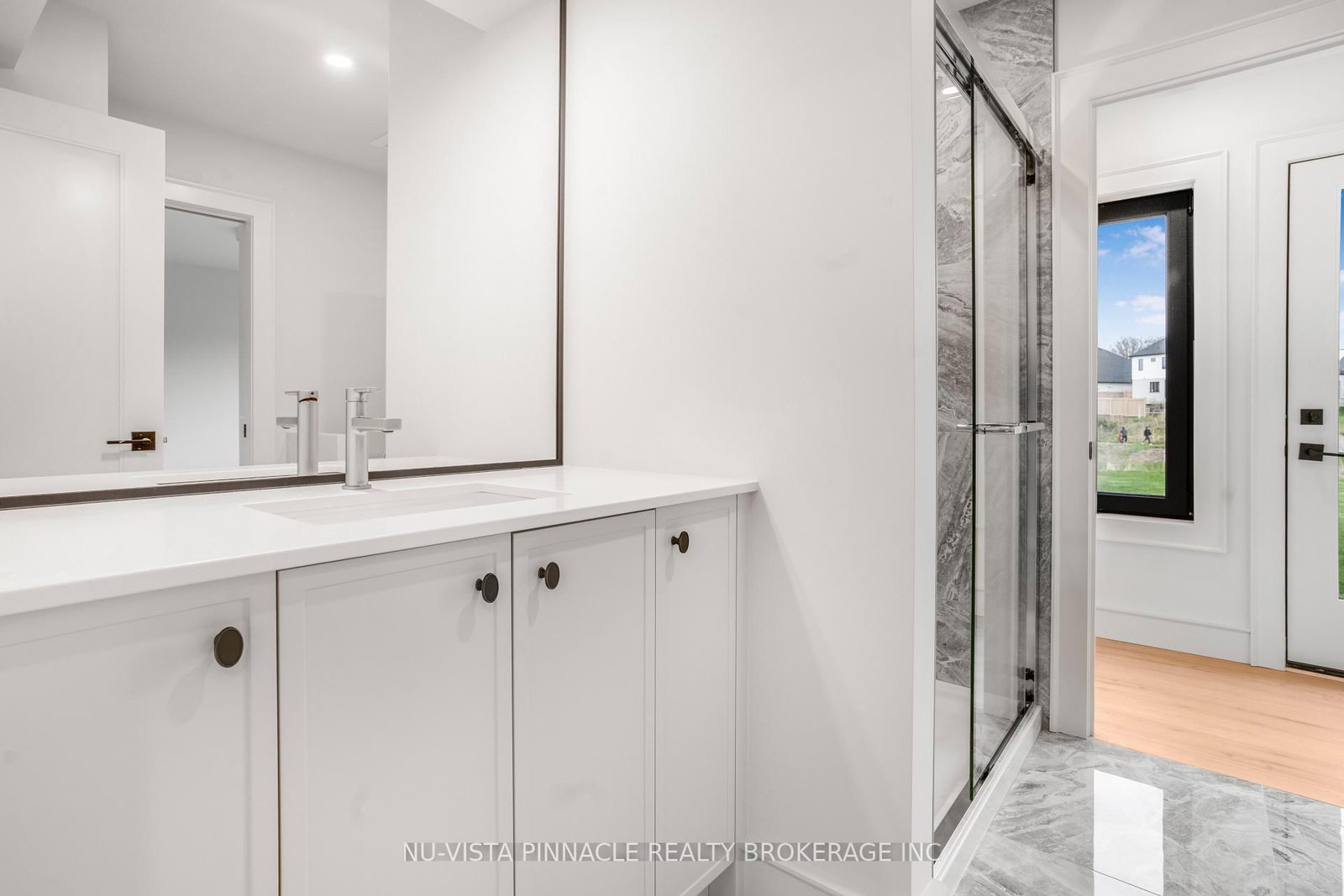 4108 Fallingbrook Road • London South, ON photo 35