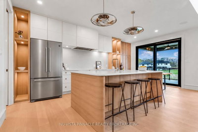 4108 Fallingbrook Road • London South, ON photo 9