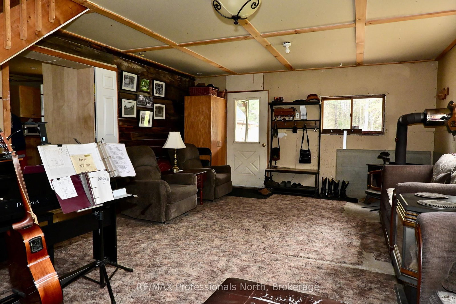 862 Lynx Lake Rd Road • Huntsville, ON photo 13