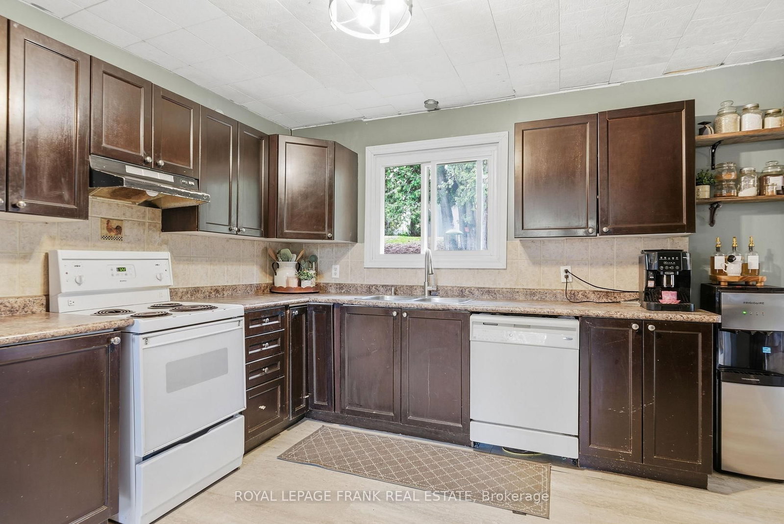 28 South Bayou Road • Kawartha Lakes, ON photo 19