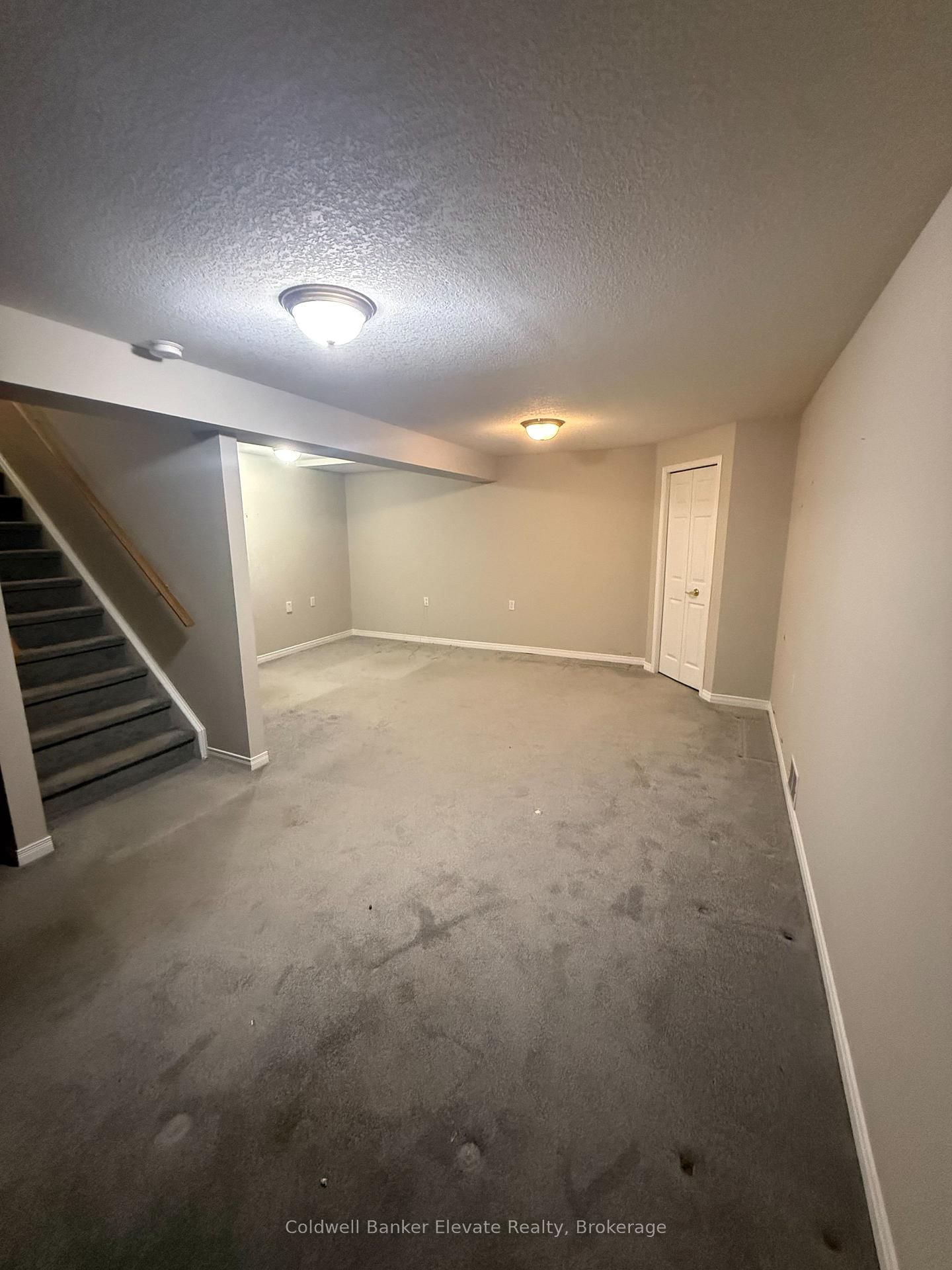 2705 KINGSWAY Drive • #9 • Kitchener, ON photo 7