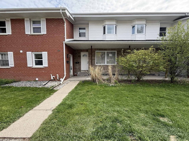 284 Westcourt Place
