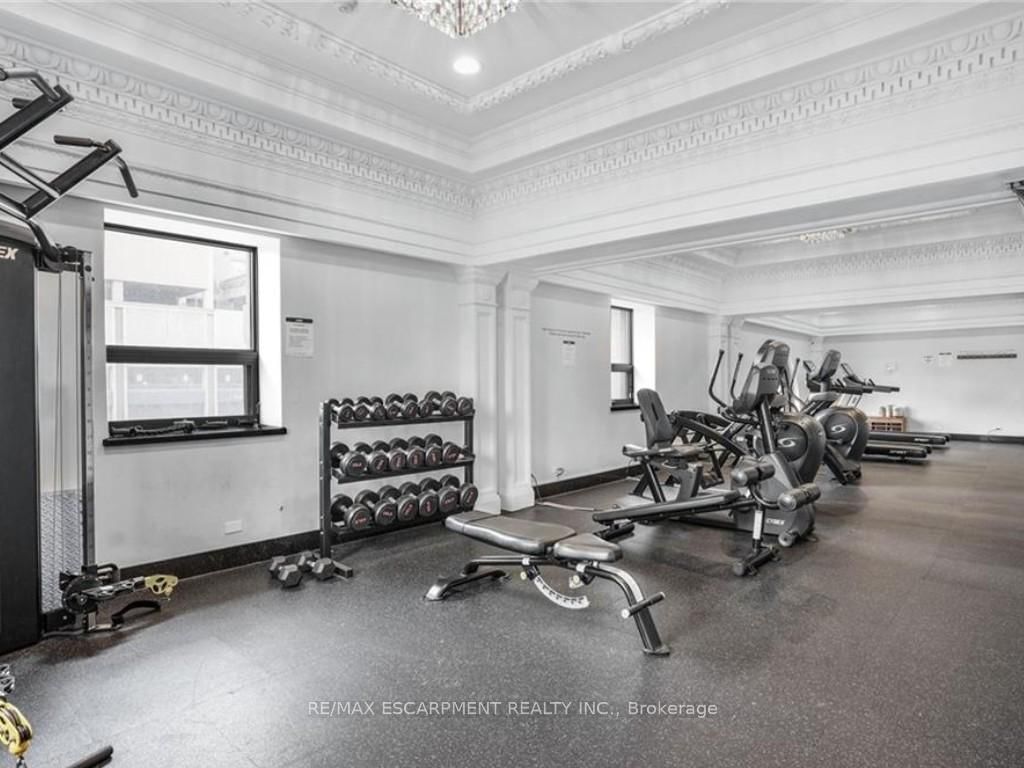 112 King Street E, Unit 903 - Photo 17