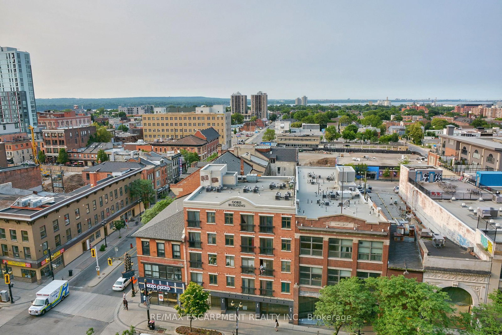 112 King Street E, Unit 903 - Photo 23
