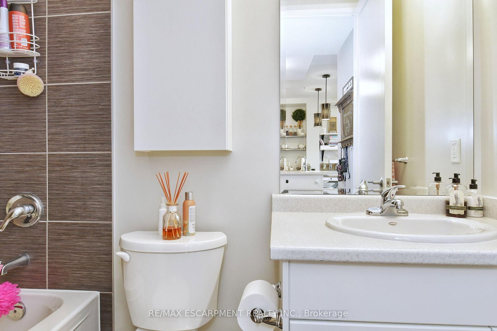 112 King Street E, Unit 903 - Photo 28