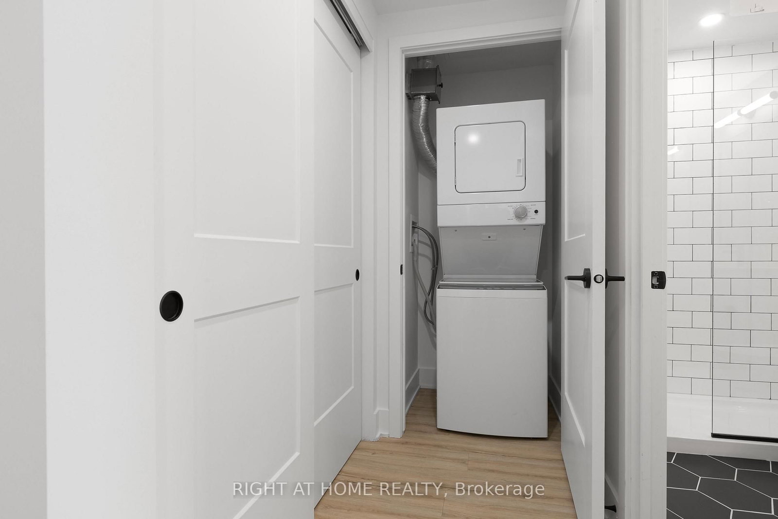 377 Winona Avenue, Unit 509 - Photo 11