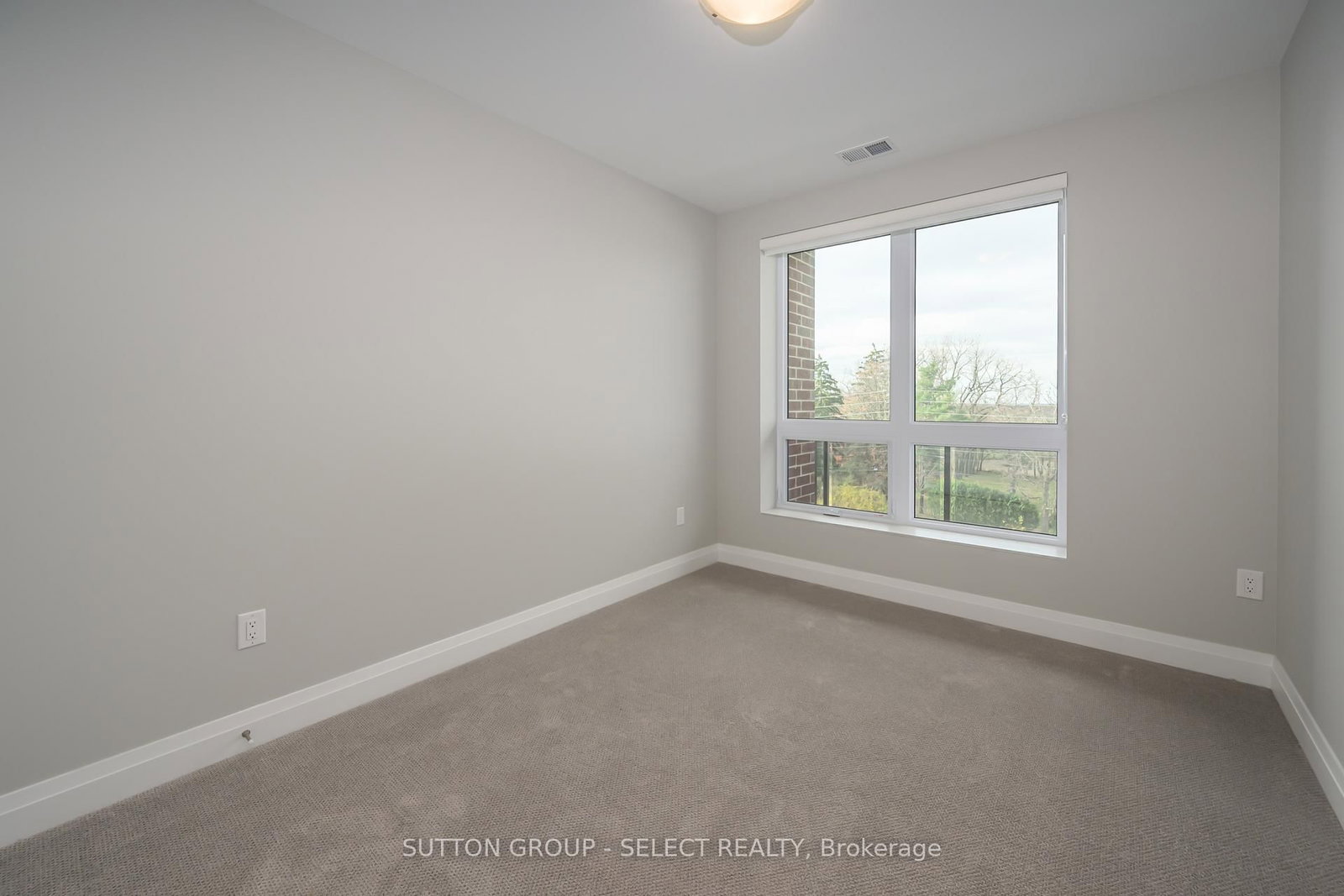 1975 Fountain Grass Drive, Unit 307 - Photo 18