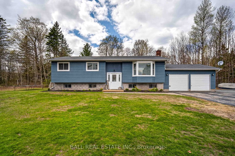 47 Denison Dr photo 2