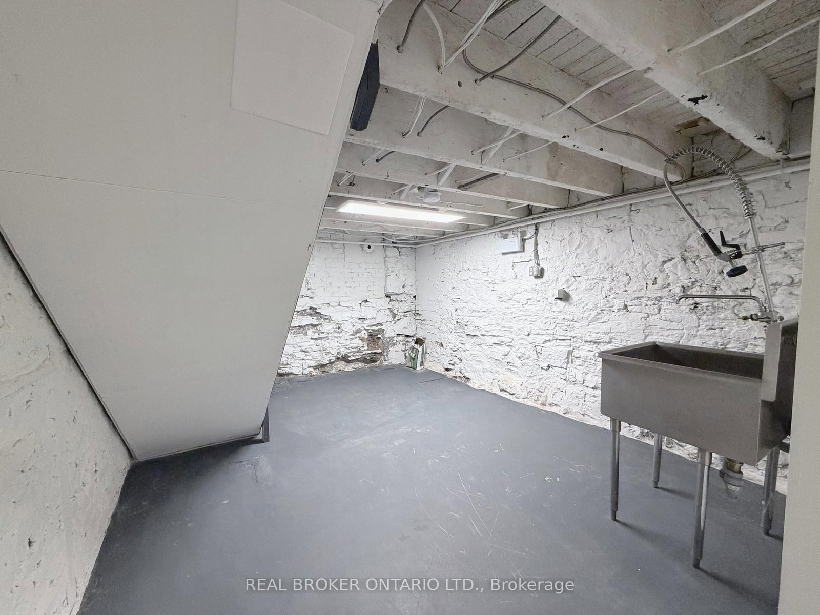 203 King Street E, Unit 1 - Photo 16