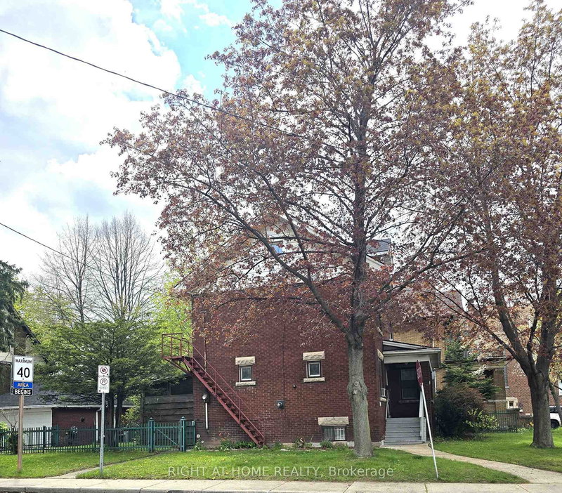 1088 King St E, Hamilton, L8M 1E3 | Image 2
