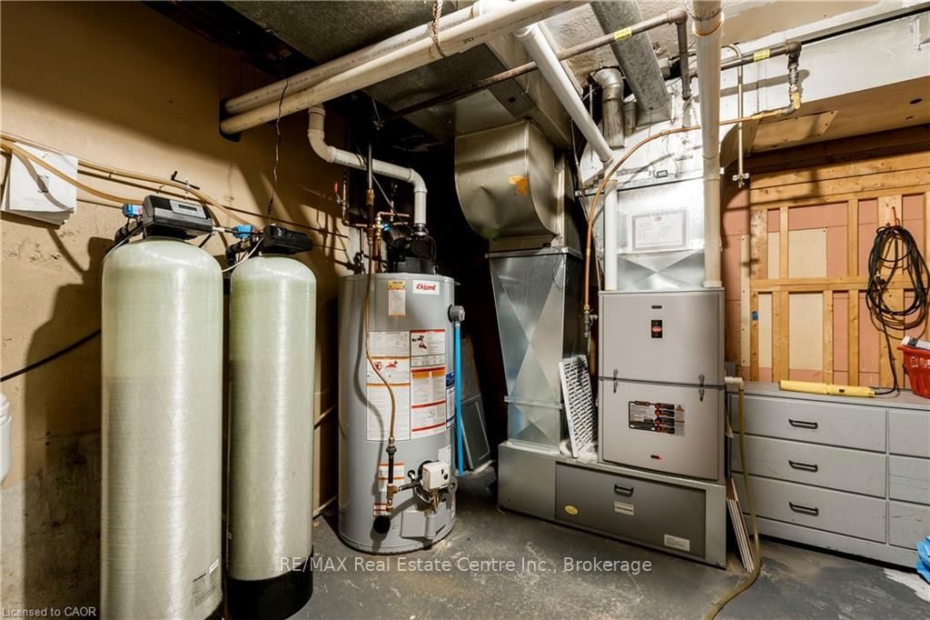43 SIXTH Avenue • Kitchener, ON photo 17