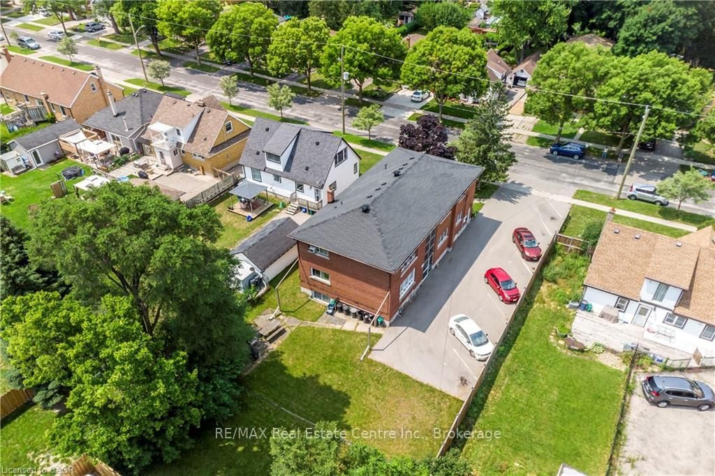 43 SIXTH Avenue • Kitchener, ON photo 22