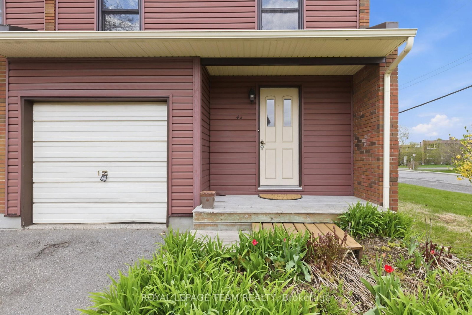 4 Arnold Drive • #66 • Ottawa, ON photo 2