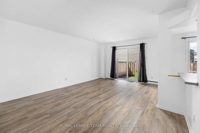 4 Arnold Drive • #66 • Ottawa, ON photo 9