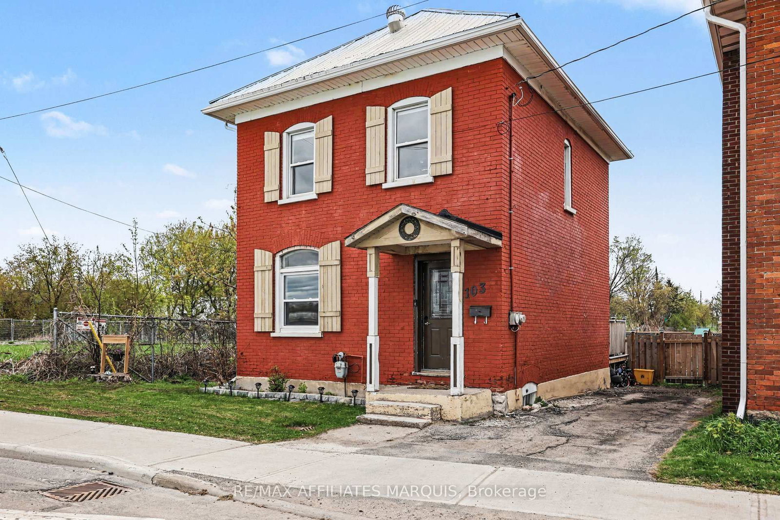 Listing Image 2