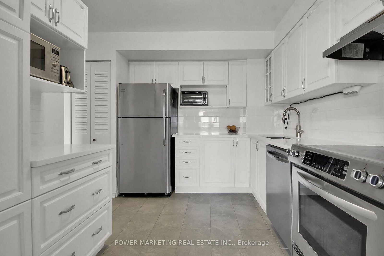 2759 CAROUSEL Crescent, Unit 1206 - Photo 17