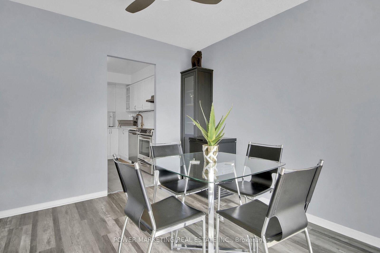 2759 CAROUSEL Crescent, Unit 1206 - Photo 21
