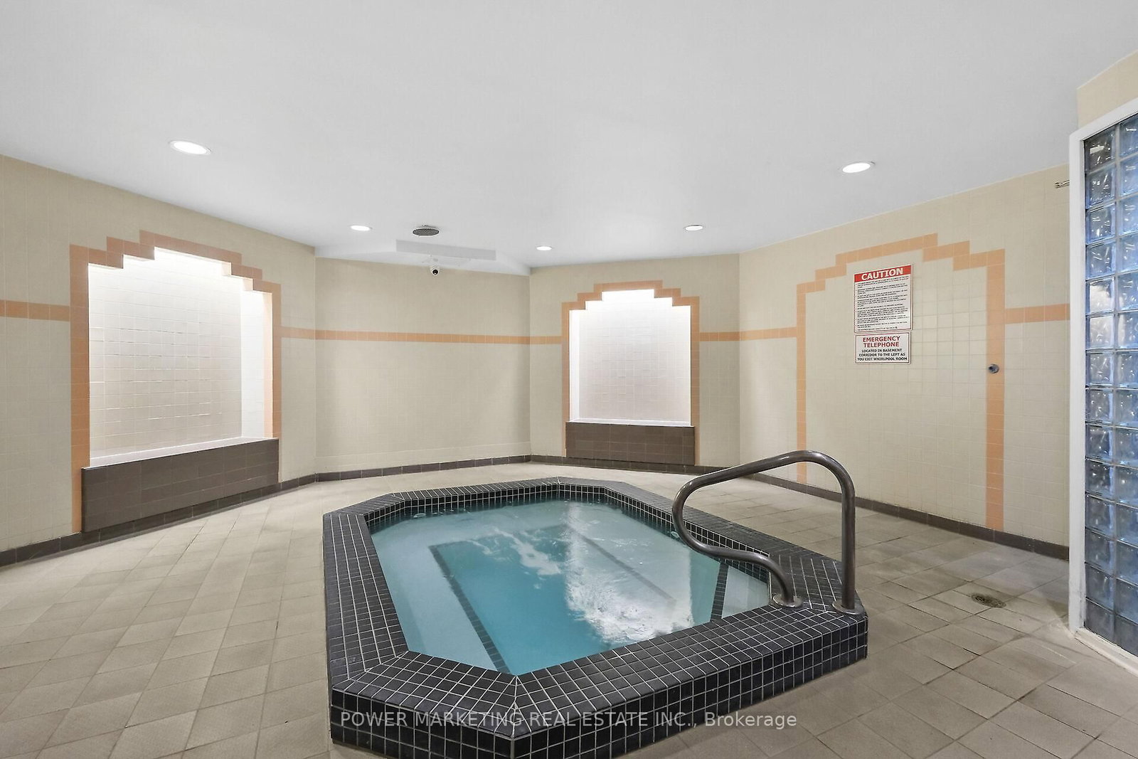 2759 CAROUSEL Crescent, Unit 1206 - Photo 33