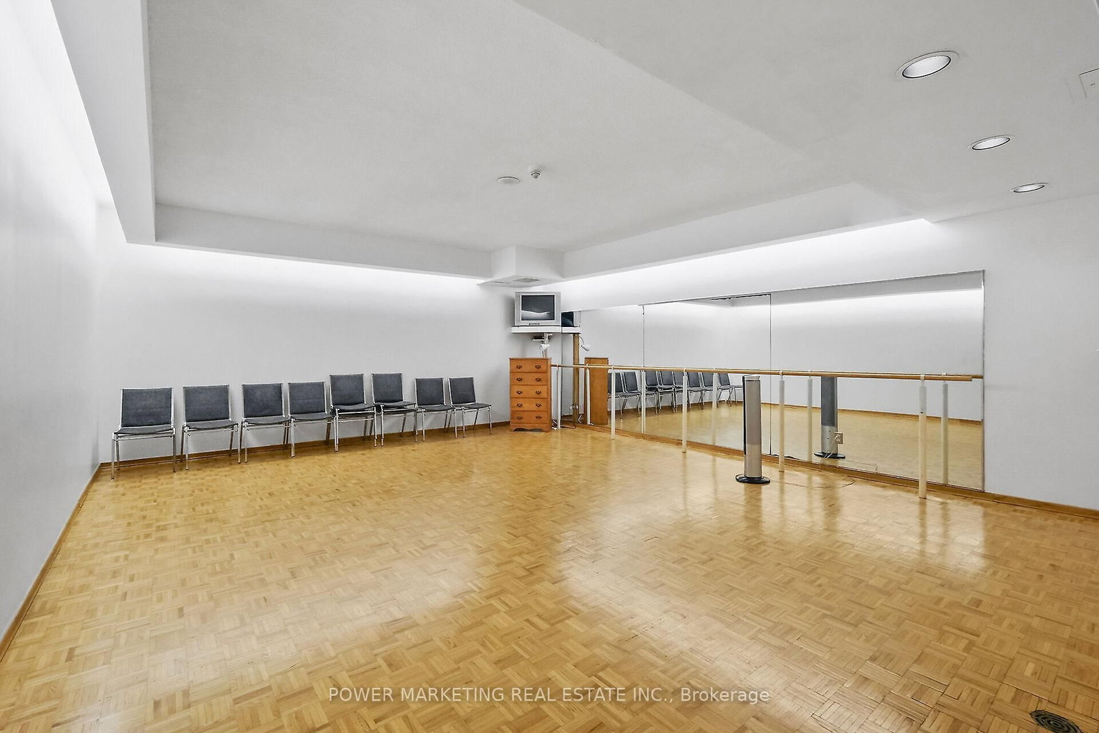 2759 CAROUSEL Crescent, Unit 1206 - Photo 38