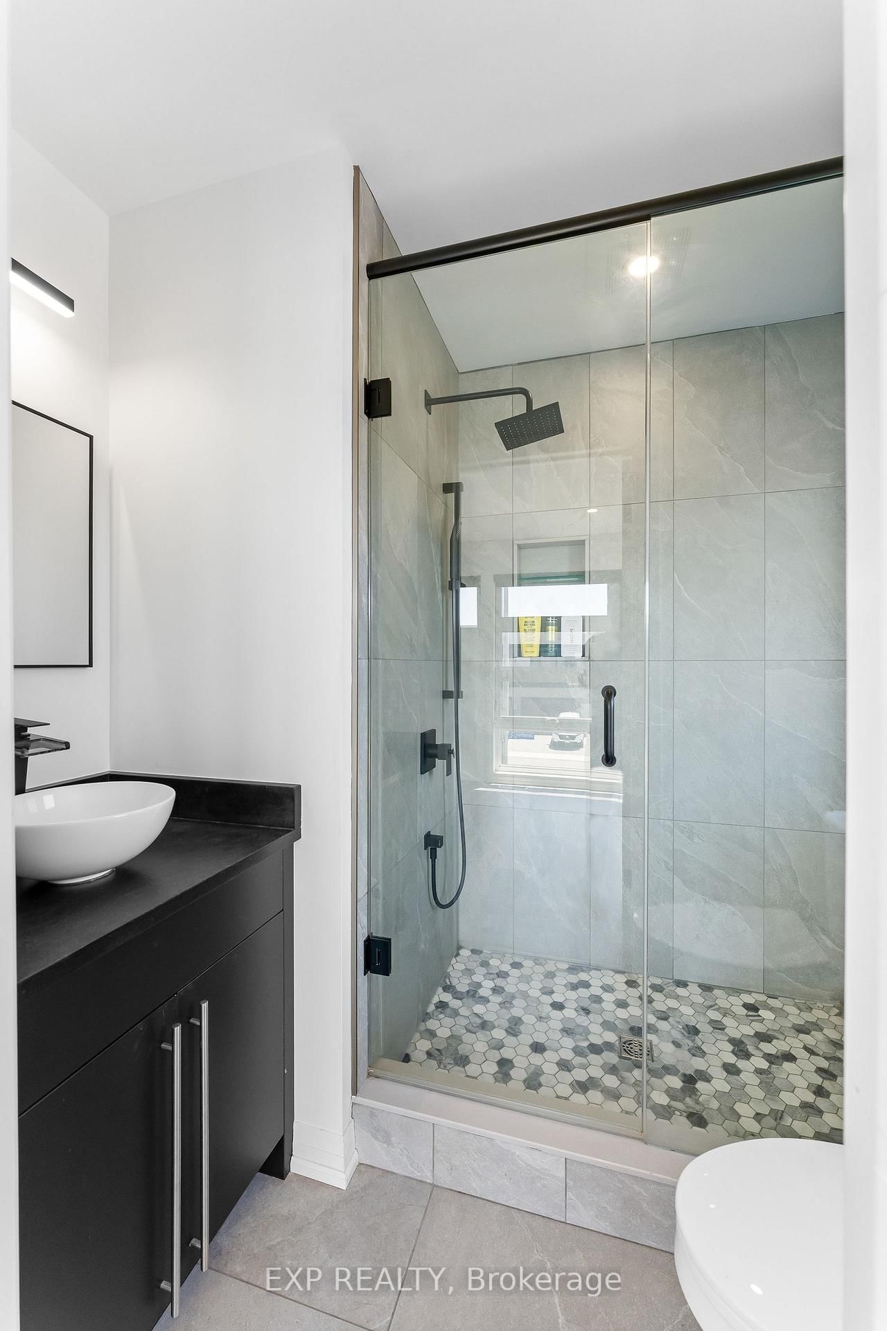 7365 Jonathan Drive • Niagara Falls, ON photo 32