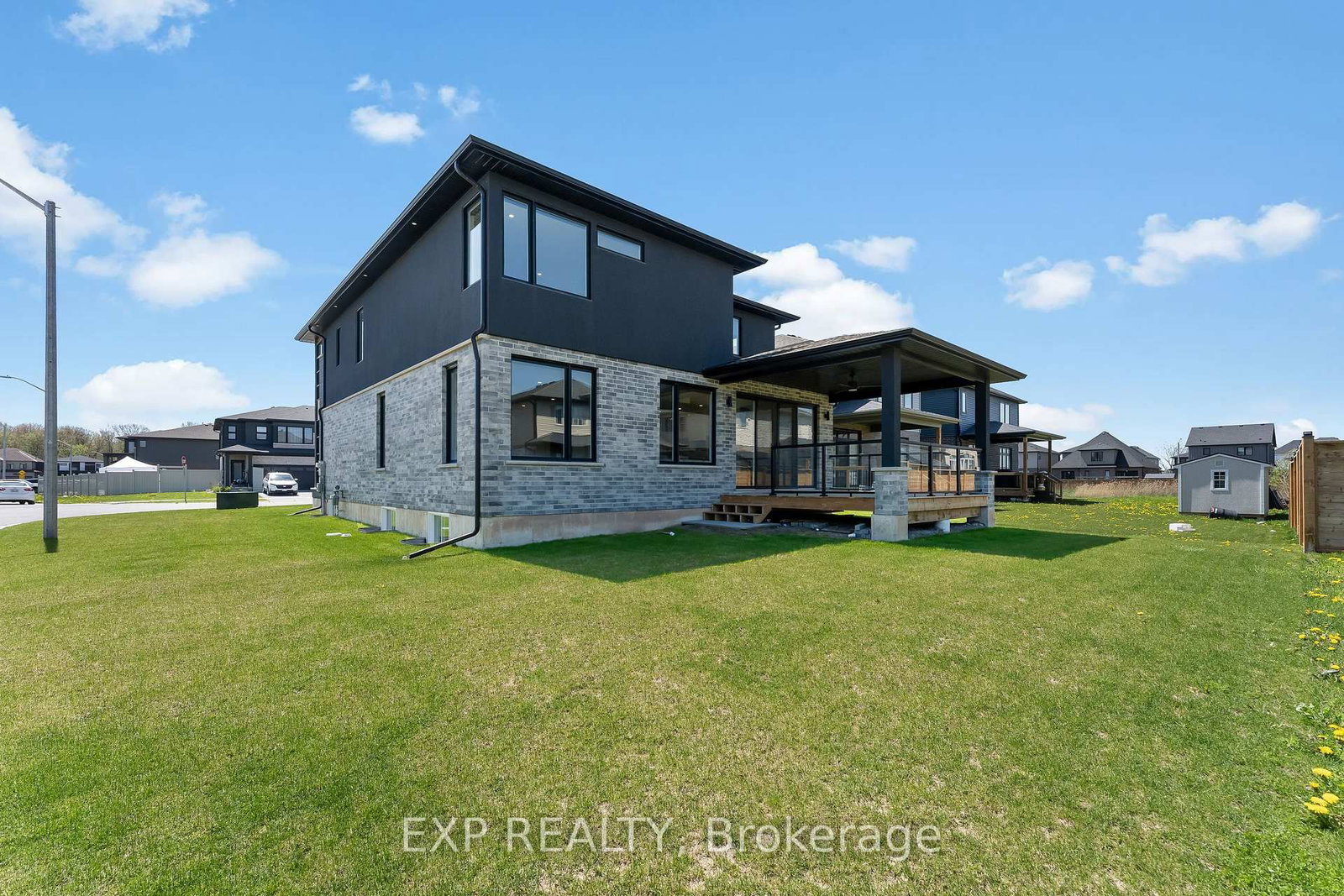 7365 Jonathan Drive • Niagara Falls, ON photo 37