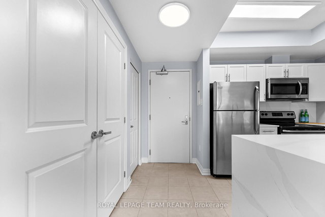 1103 - 90 Landry Street