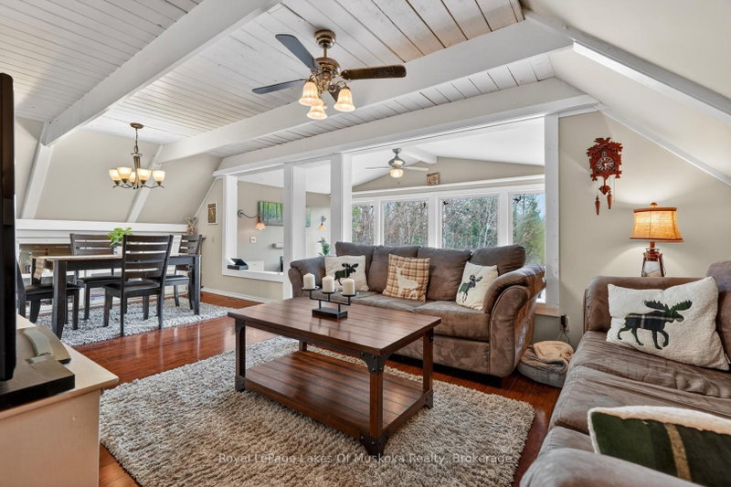 985 Katrine Road