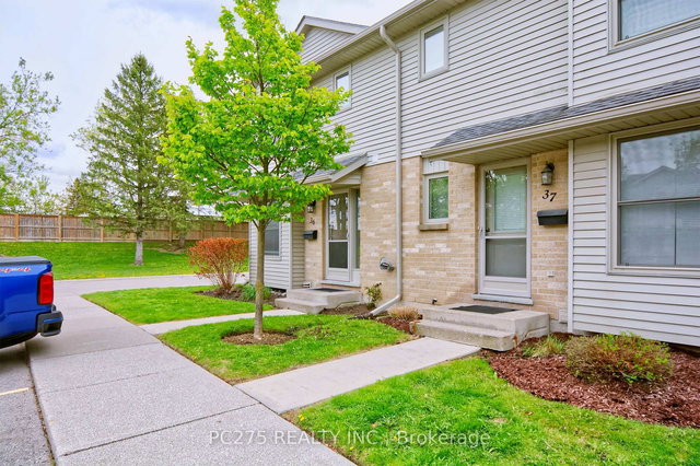 36 - 141 Condor Court