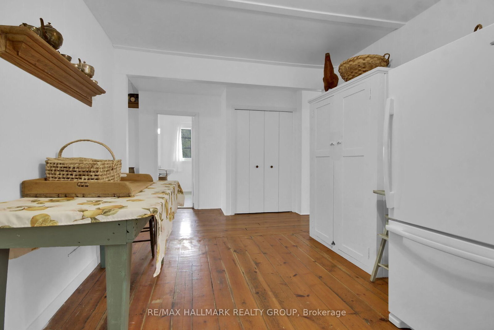 350 Berry Side Road • Ottawa, ON photo 22