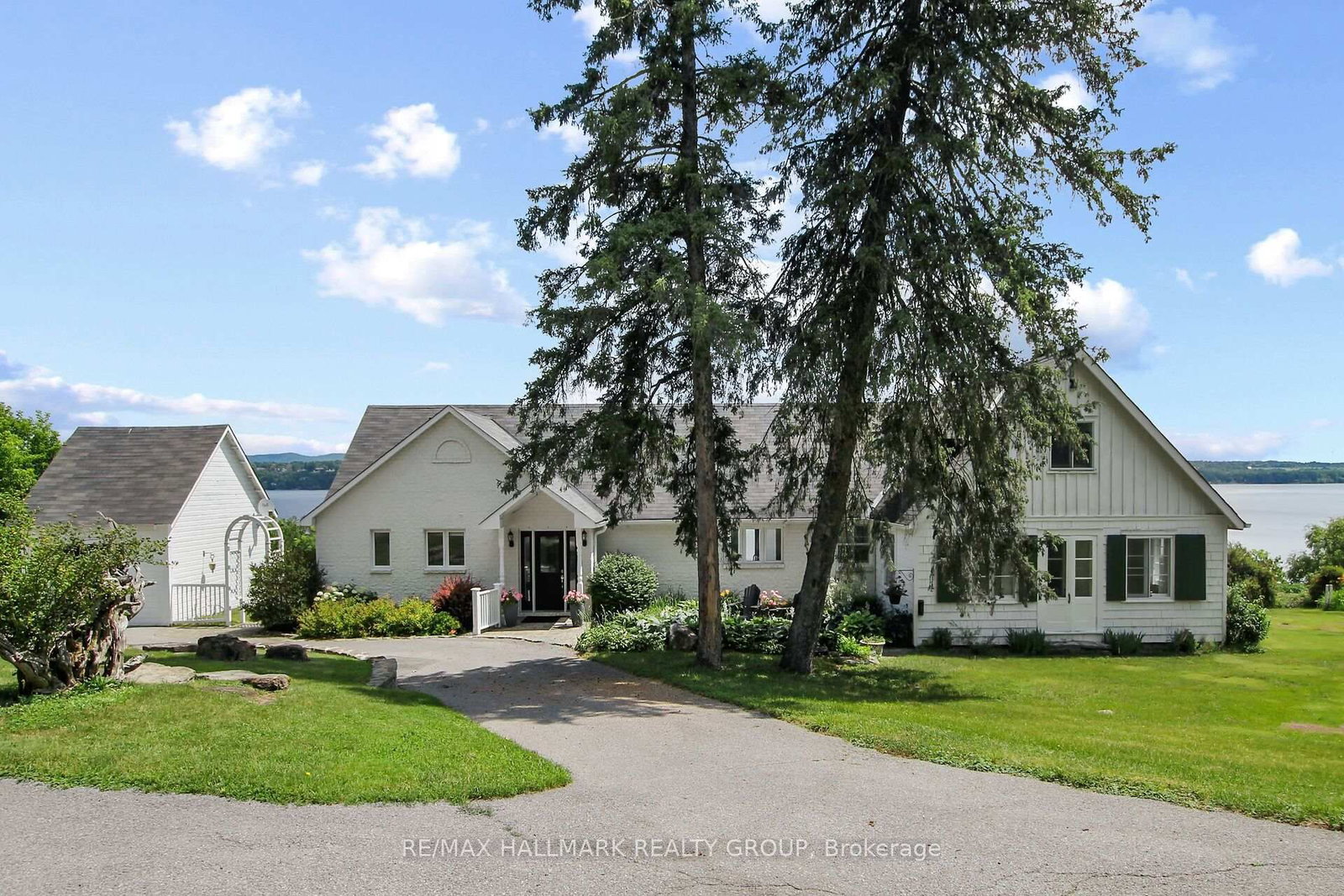 350 Berry Side Road • Ottawa, ON photo 45