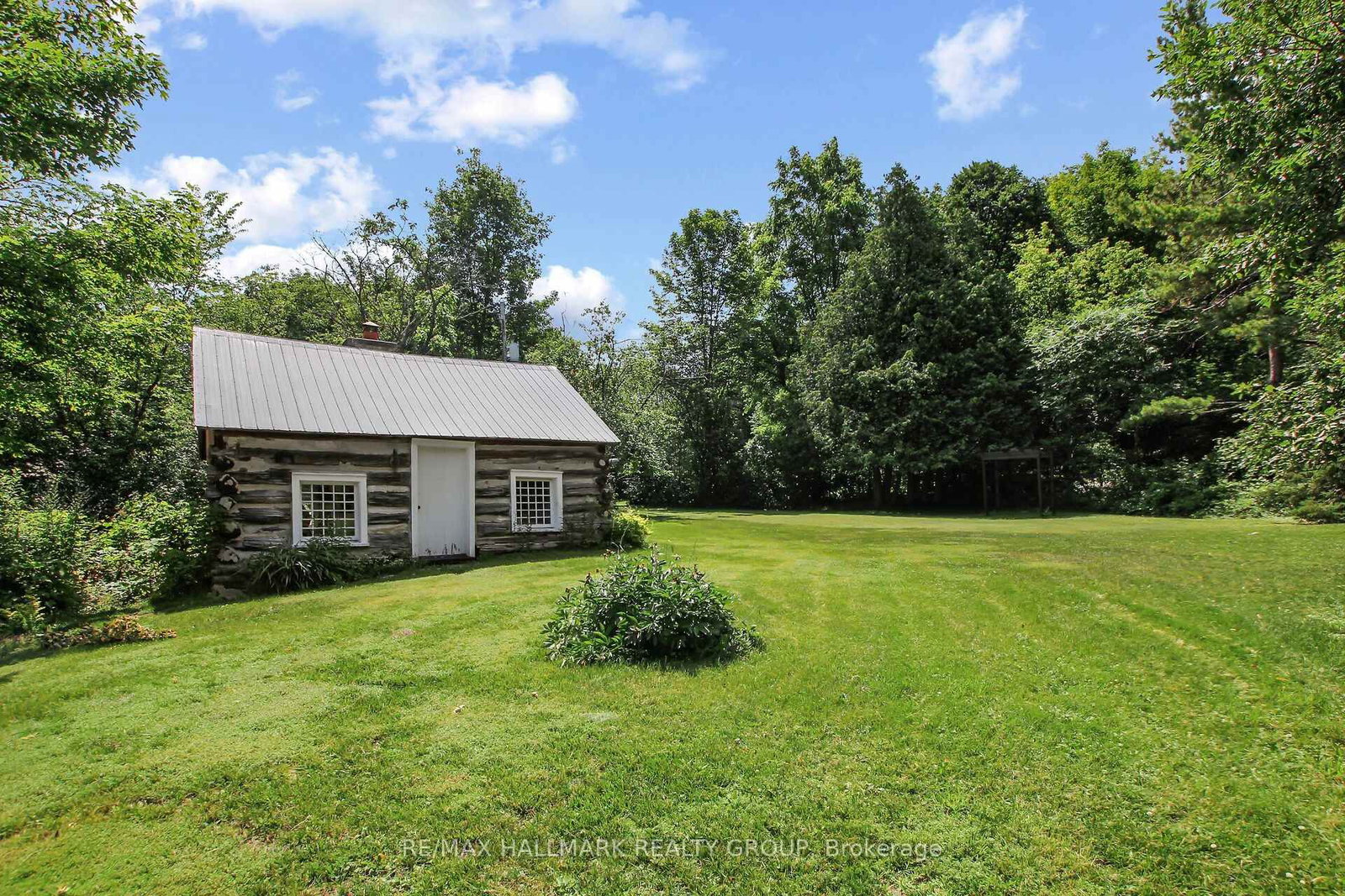 350 Berry Side Road • Ottawa, ON photo 47