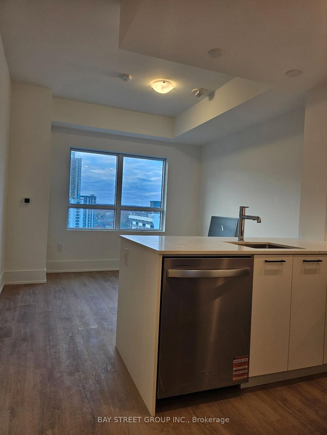 1203 - 206 King Street W