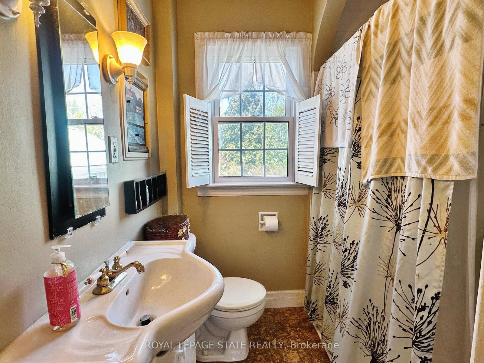 618 Pine Street • Haldimand, ON photo 10