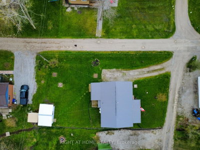 21 Lakeview Lane • Haldimand, ON photo 5