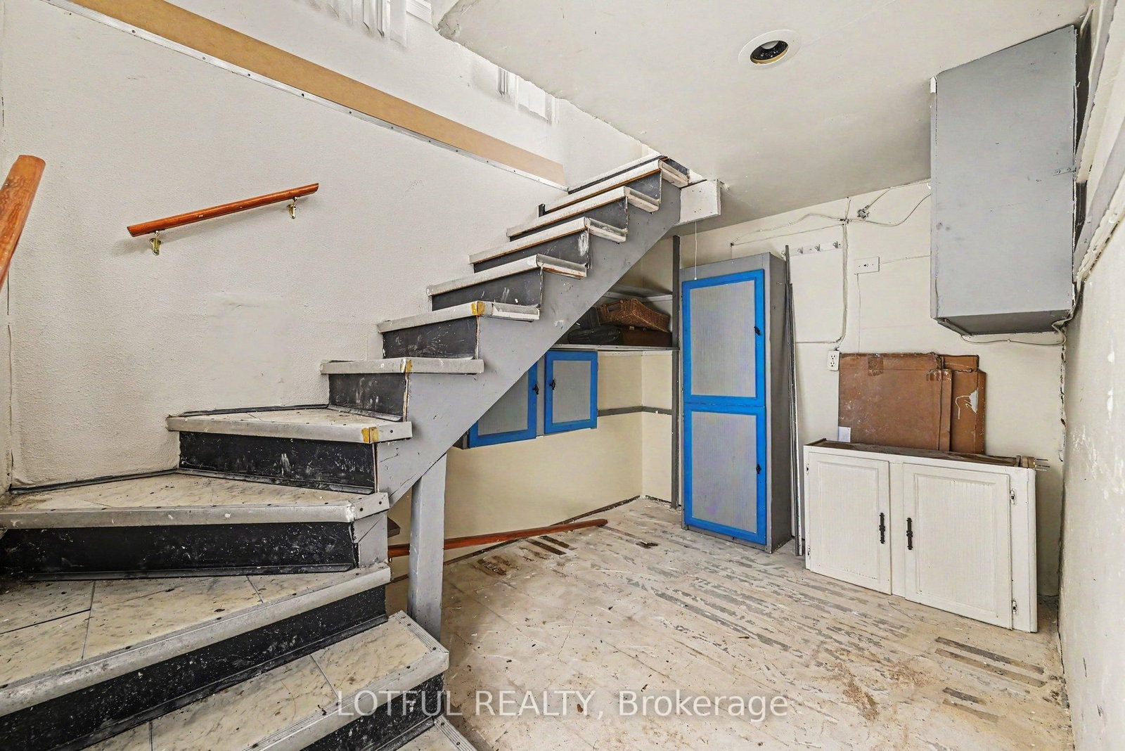 98 Queen Mary Street, Unit 2 - Photo 4