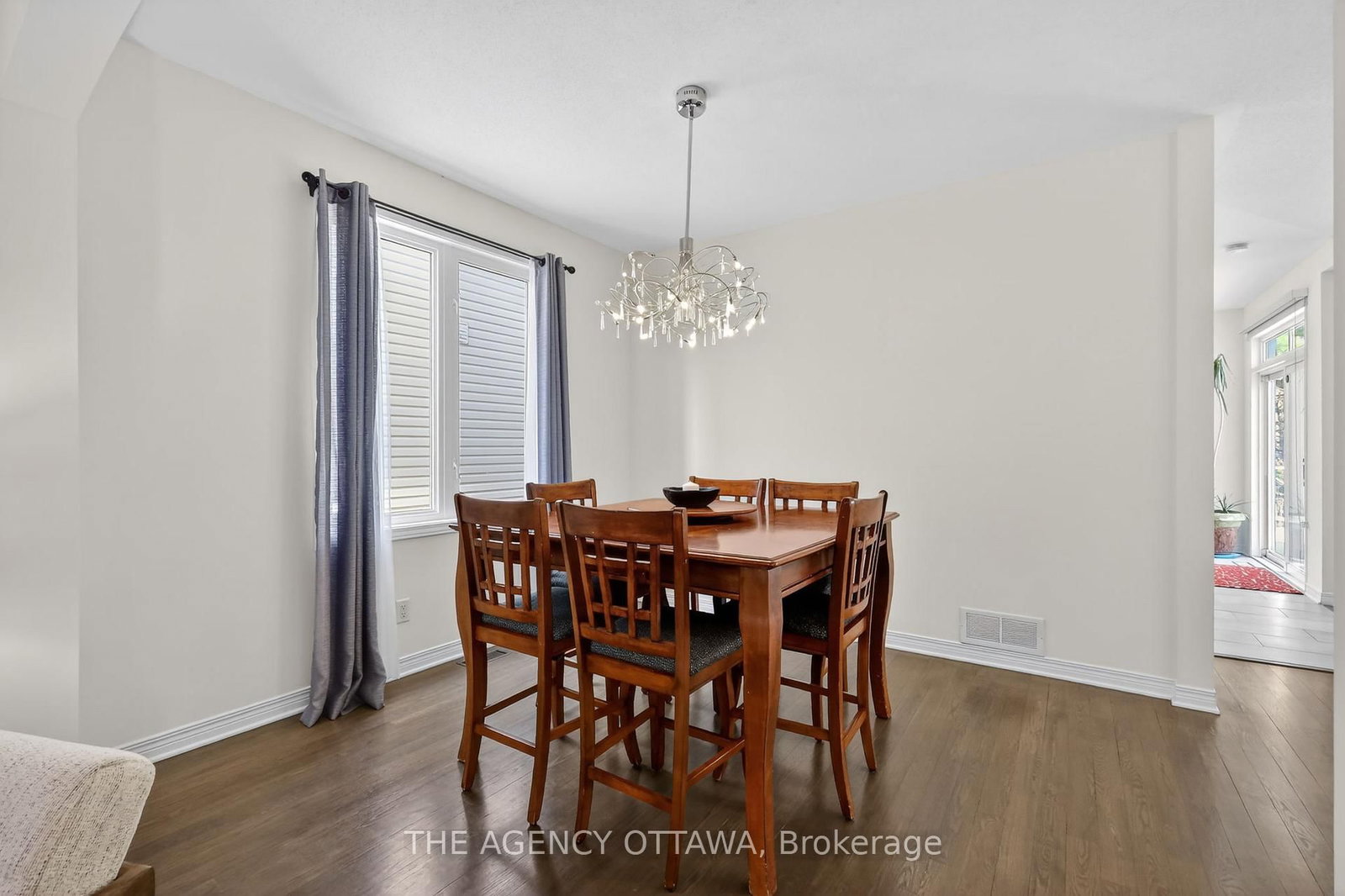321 Goldridge Drive • Kanata, ON photo 10