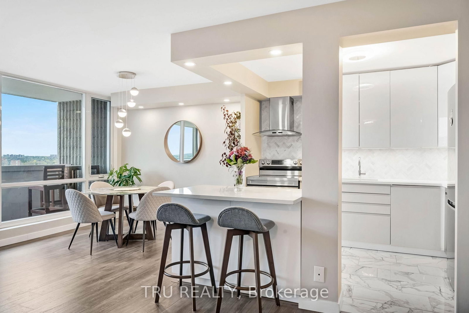 2625 REGINA Street • #1504 • Ottawa, ON photo 13