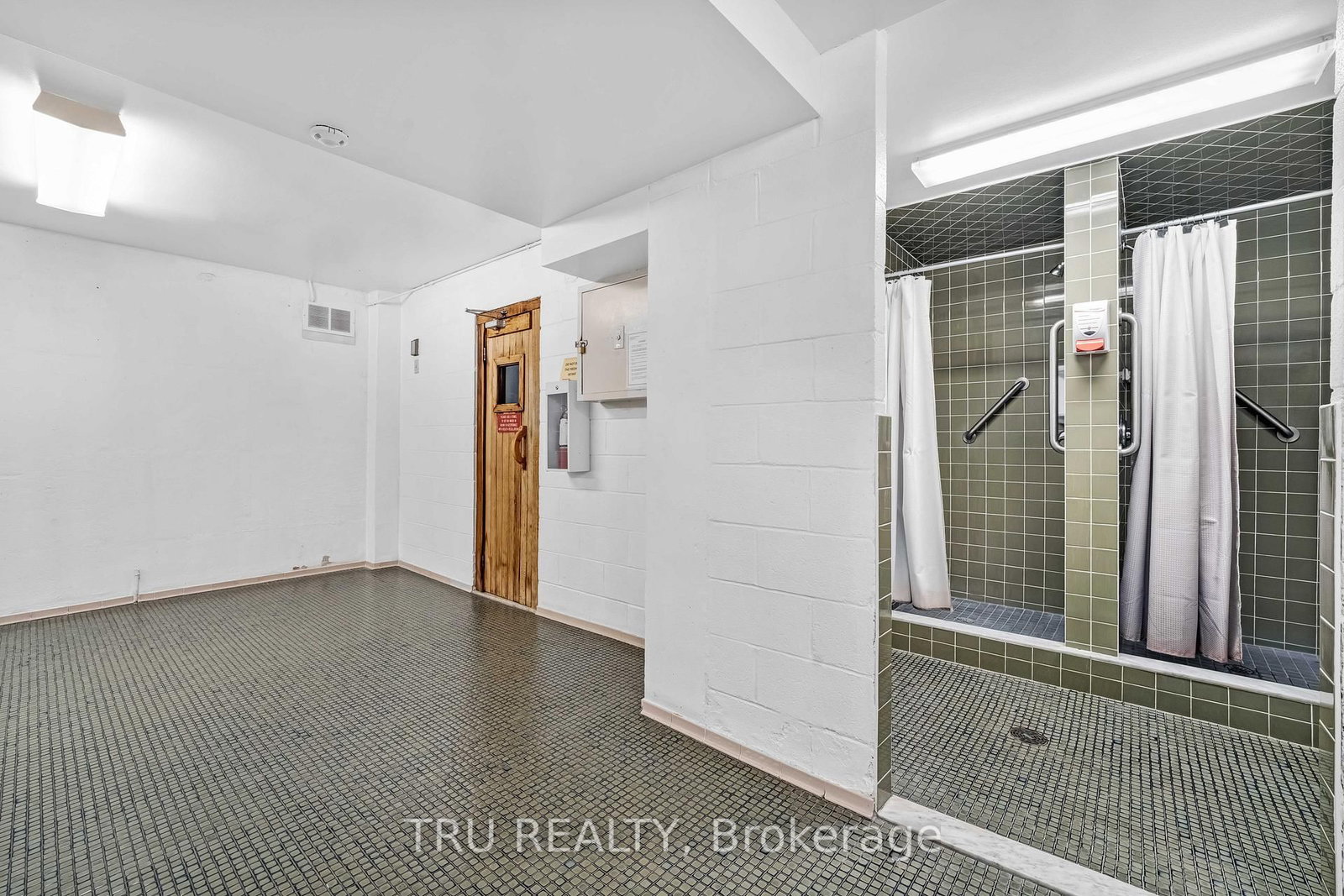 2625 REGINA Street • #1504 • Ottawa, ON photo 27