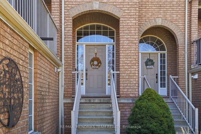 3 - 176 Livingston Avenue