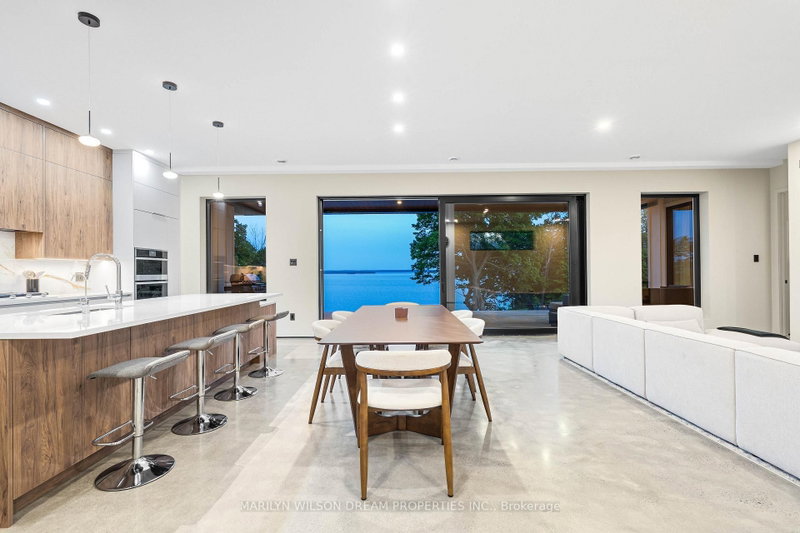 2486 Howe Island Drive