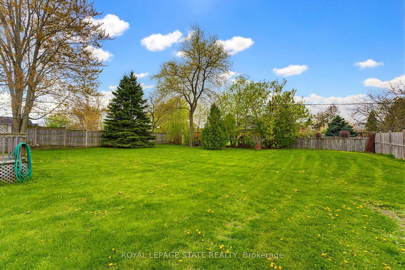 29 Leckie Avenue • Hamilton, ON photo 12