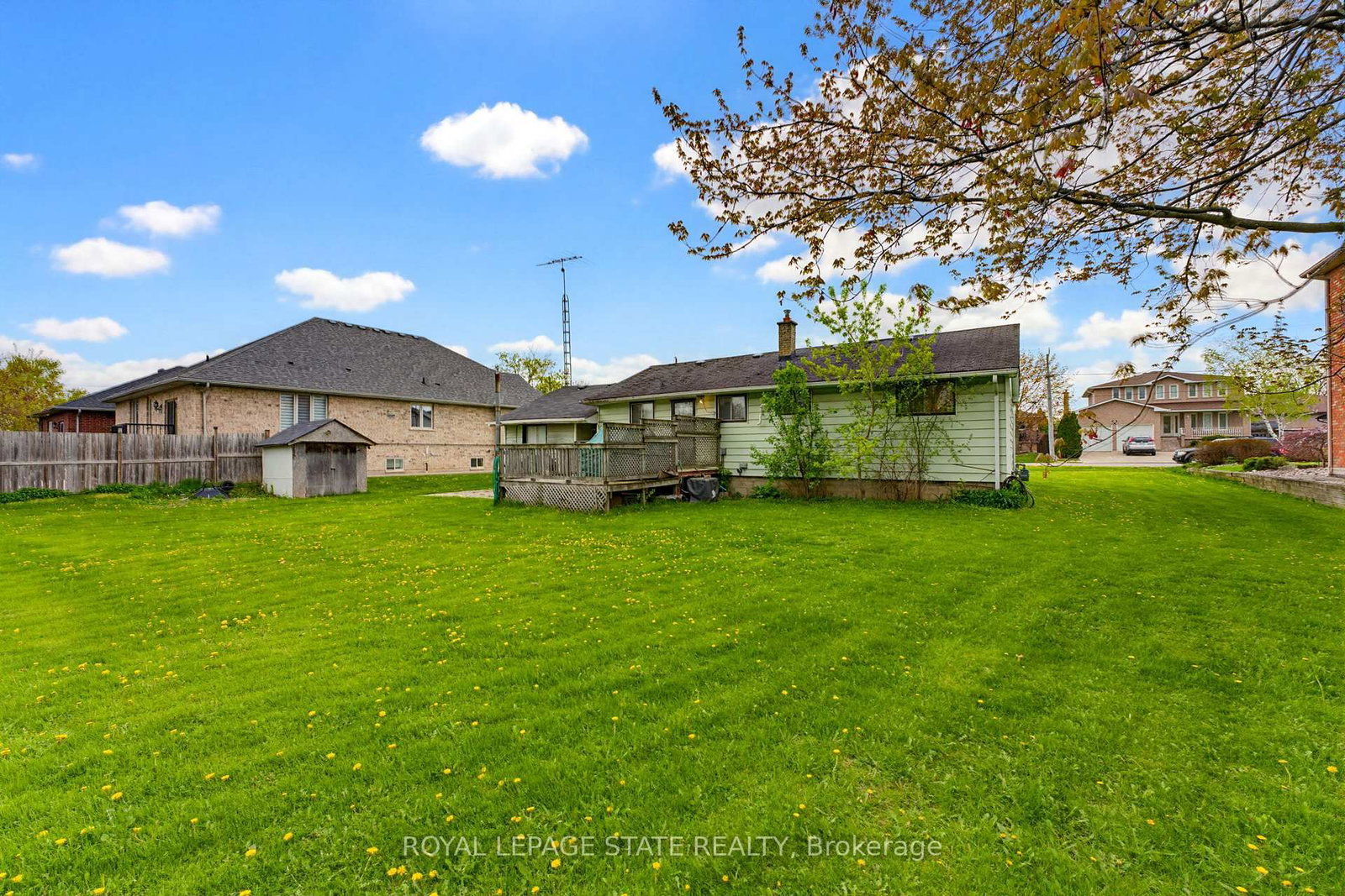 29 Leckie Avenue • Hamilton, ON photo 15