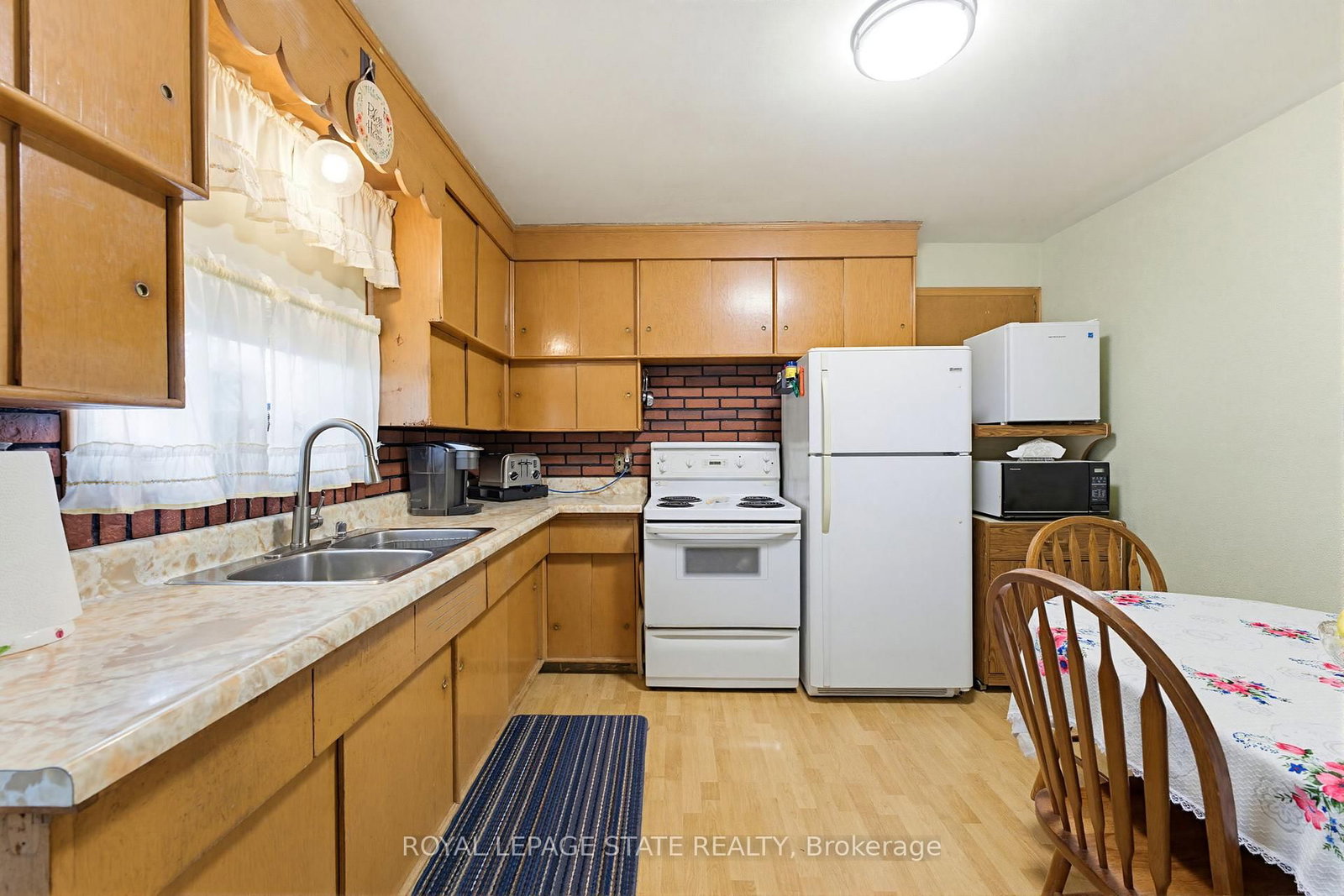 29 Leckie Avenue • Hamilton, ON photo 20